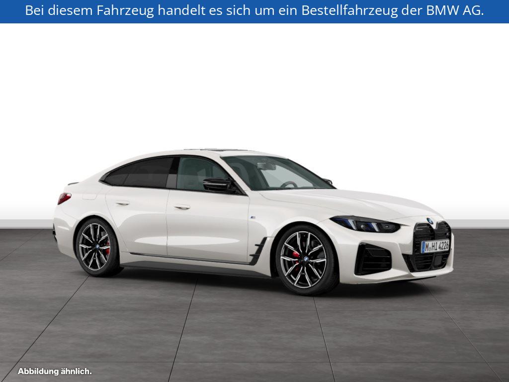Fahrzeugabbildung BMW M440i xDrive Gran Coupé