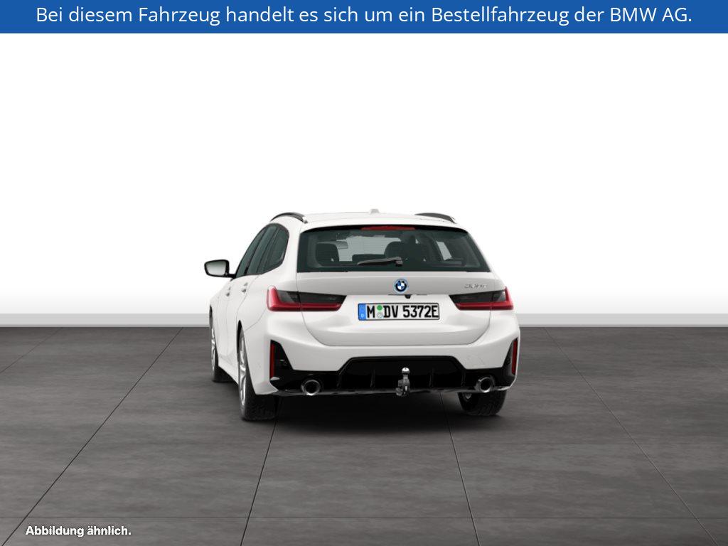 Fahrzeugabbildung BMW 330e Touring