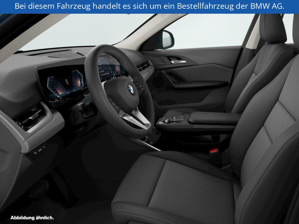 Fahrzeugabbildung BMW X2 sDrive20i