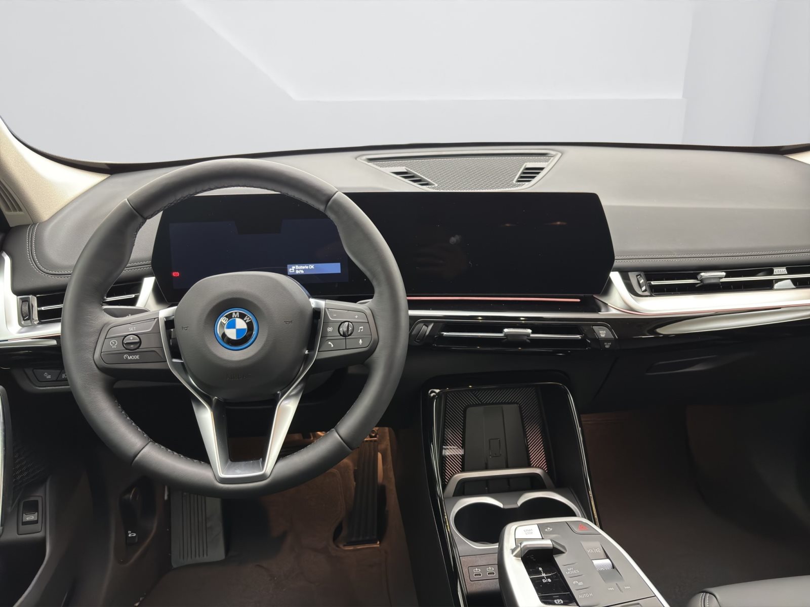 Fahrzeugabbildung BMW iX1 eDrive20 [xLine, AHK, ACC, RFK, 18 LMR, LED, SHZ]