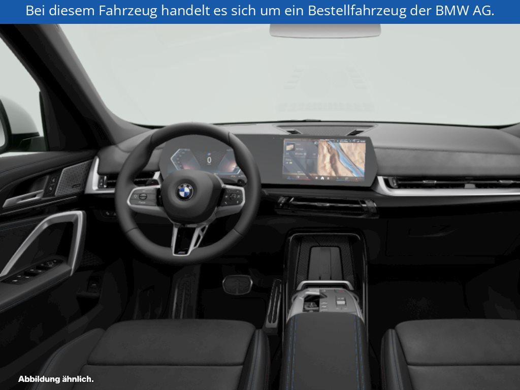 Fahrzeugabbildung BMW X1 sDrive20i