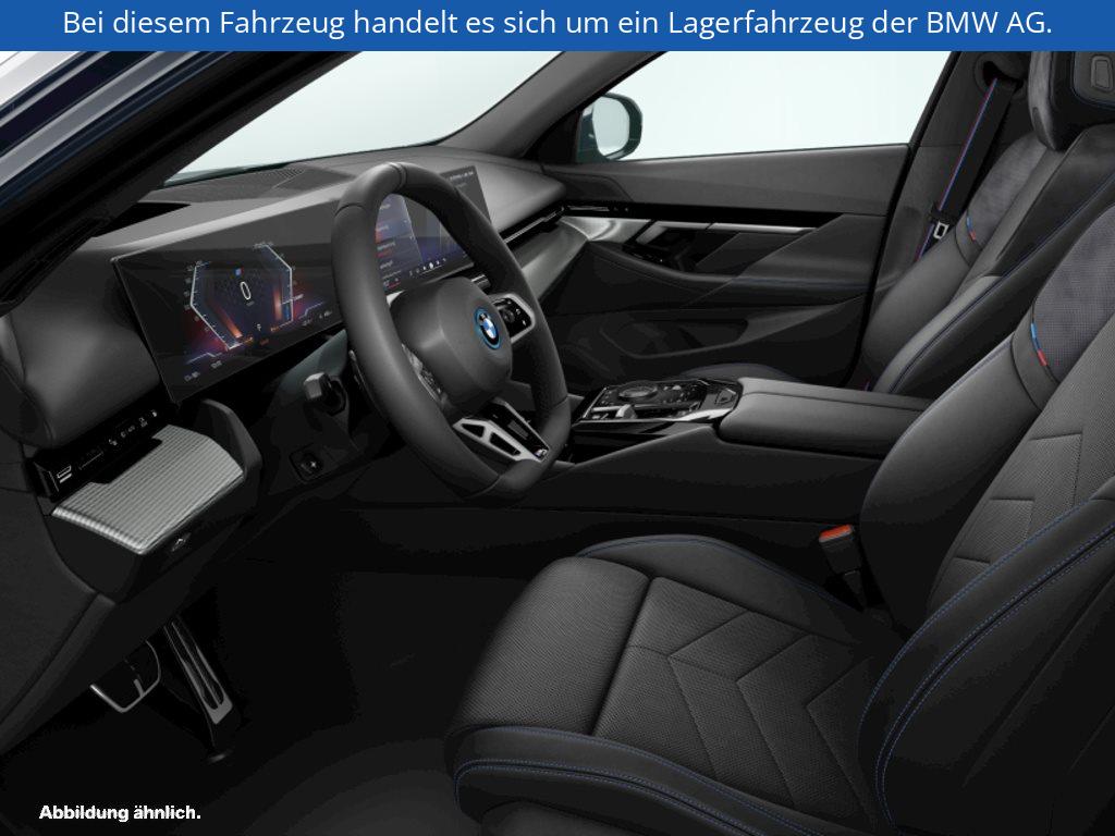 Fahrzeugabbildung BMW i5 eDrive40 Touring
