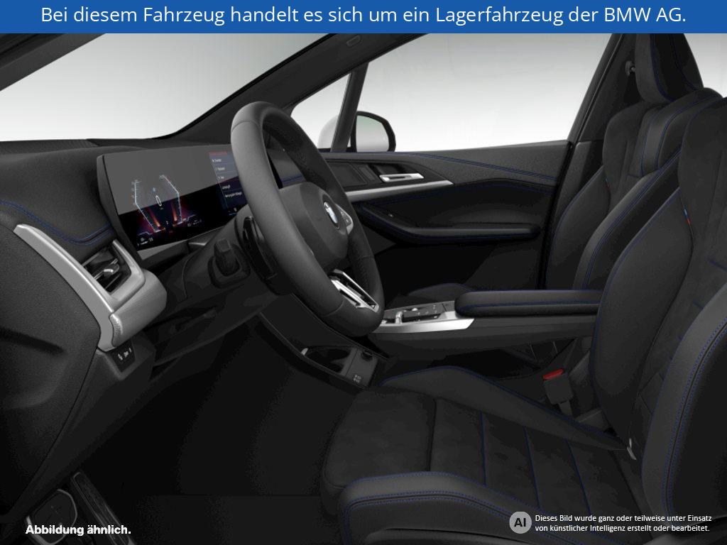 Fahrzeugabbildung BMW 220i Active Tourer