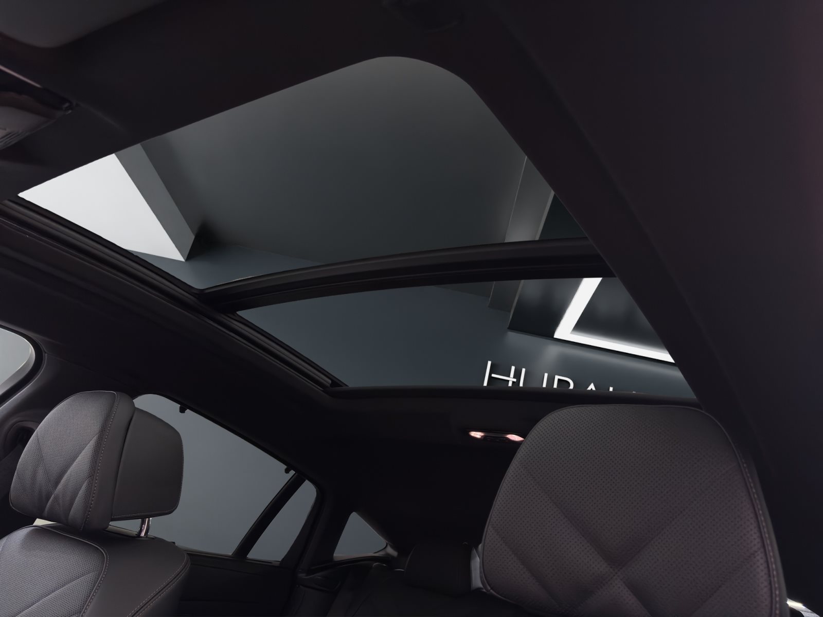 Fahrzeugabbildung BMW X6 xDrive30d [M Sport, DA Prof., HK Sound, AHK]