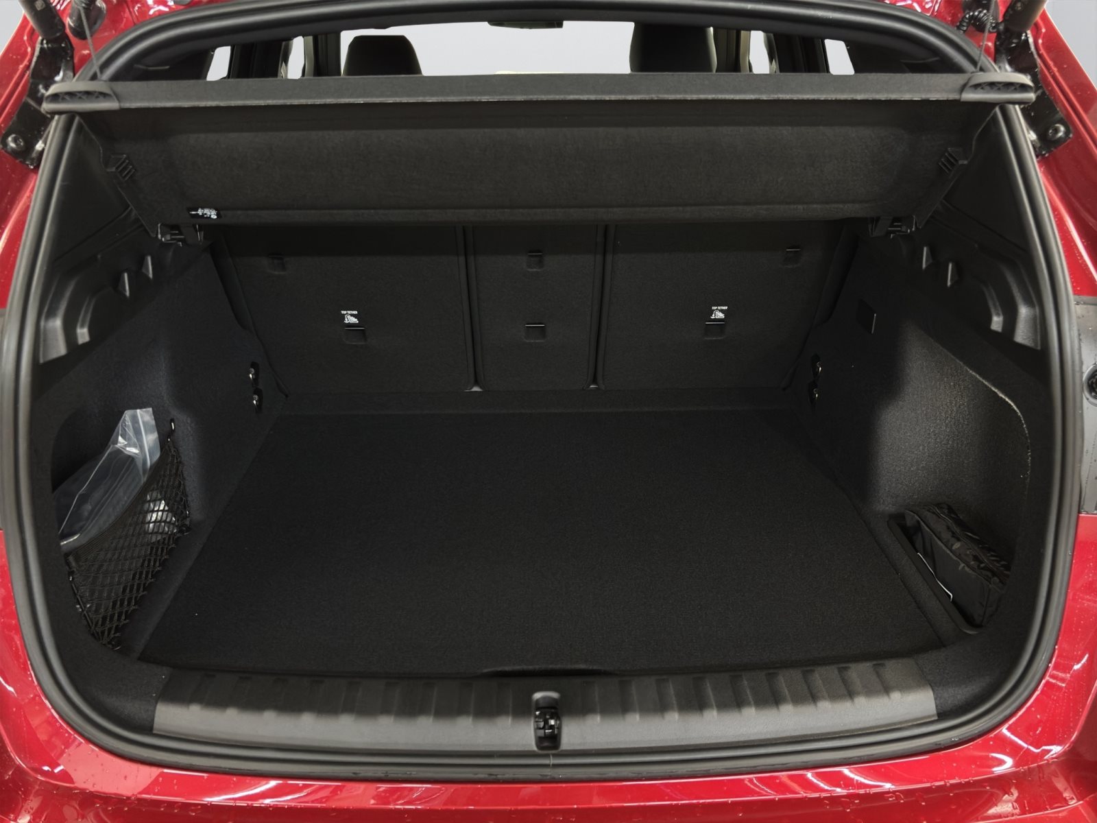 Fahrzeugabbildung BMW X1 xDrive30e [M Sport Pro, HUD, AHK, ACC, 19 LMR]
