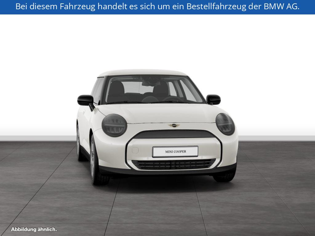 Fahrzeugabbildung MINI Cooper E