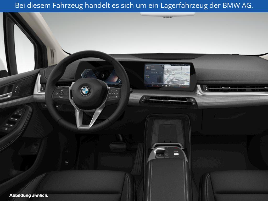 Fahrzeugabbildung BMW 220i Active Tourer