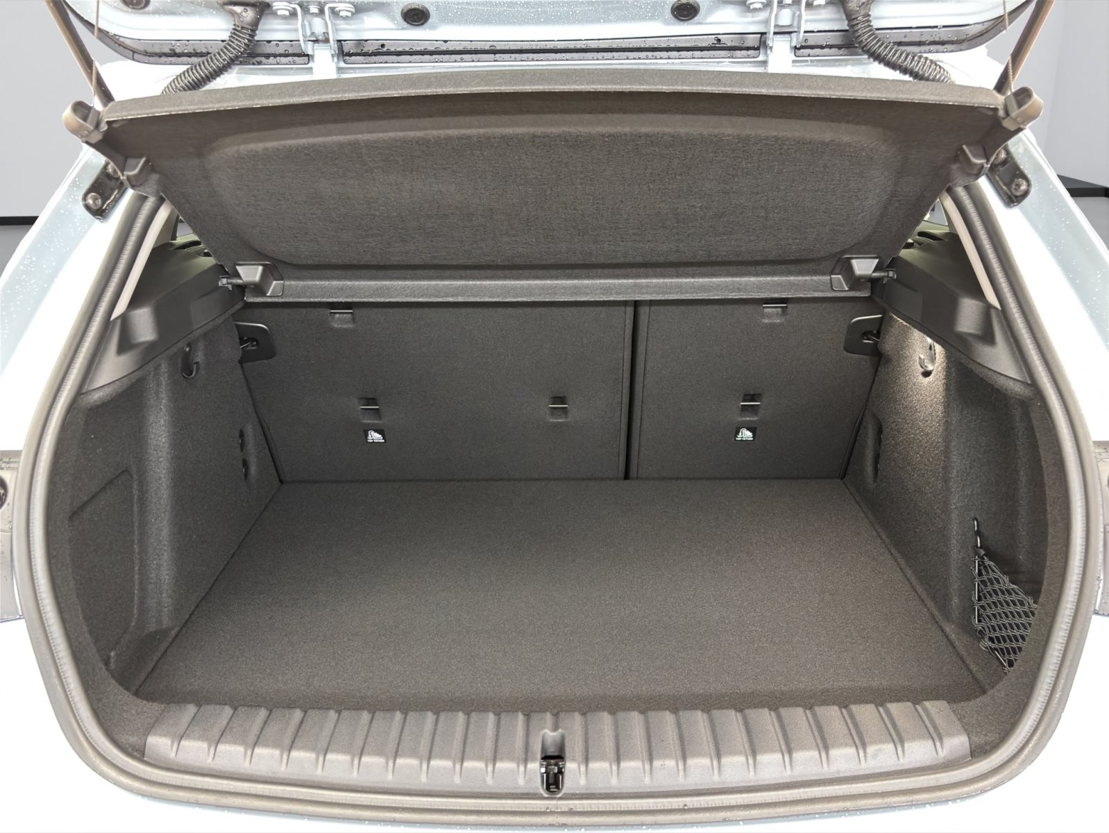 Fahrzeugabbildung BMW 120 [M Sport, Navi, 18 LMR, RFK, SHZ, LED]