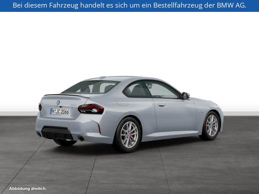 Fahrzeugabbildung BMW 220i Coupé