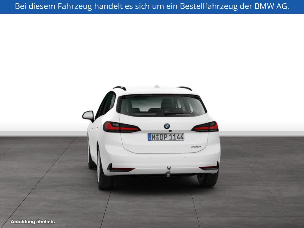 Fahrzeugabbildung BMW 220i Active Tourer