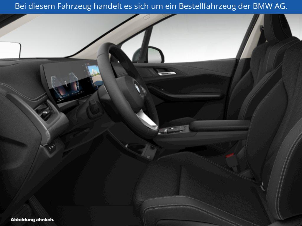 Fahrzeugabbildung BMW 220i Active Tourer