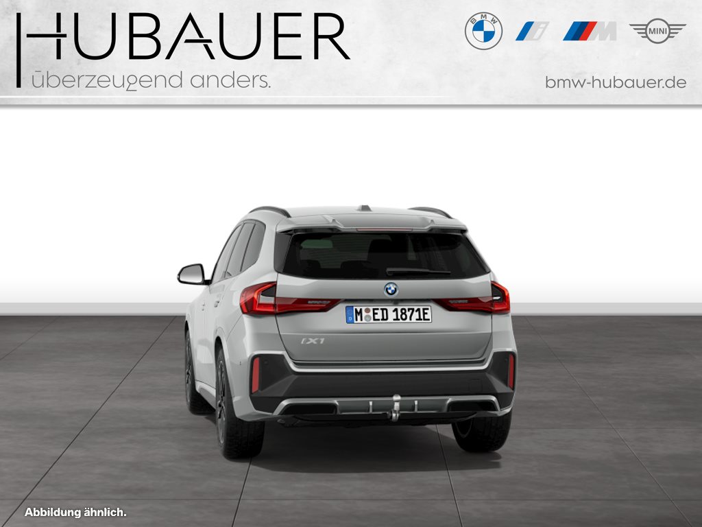 Fahrzeugabbildung BMW iX1 eDrive20 [M Sport Pro, AHK, ACC, 19 LMR, RFK]