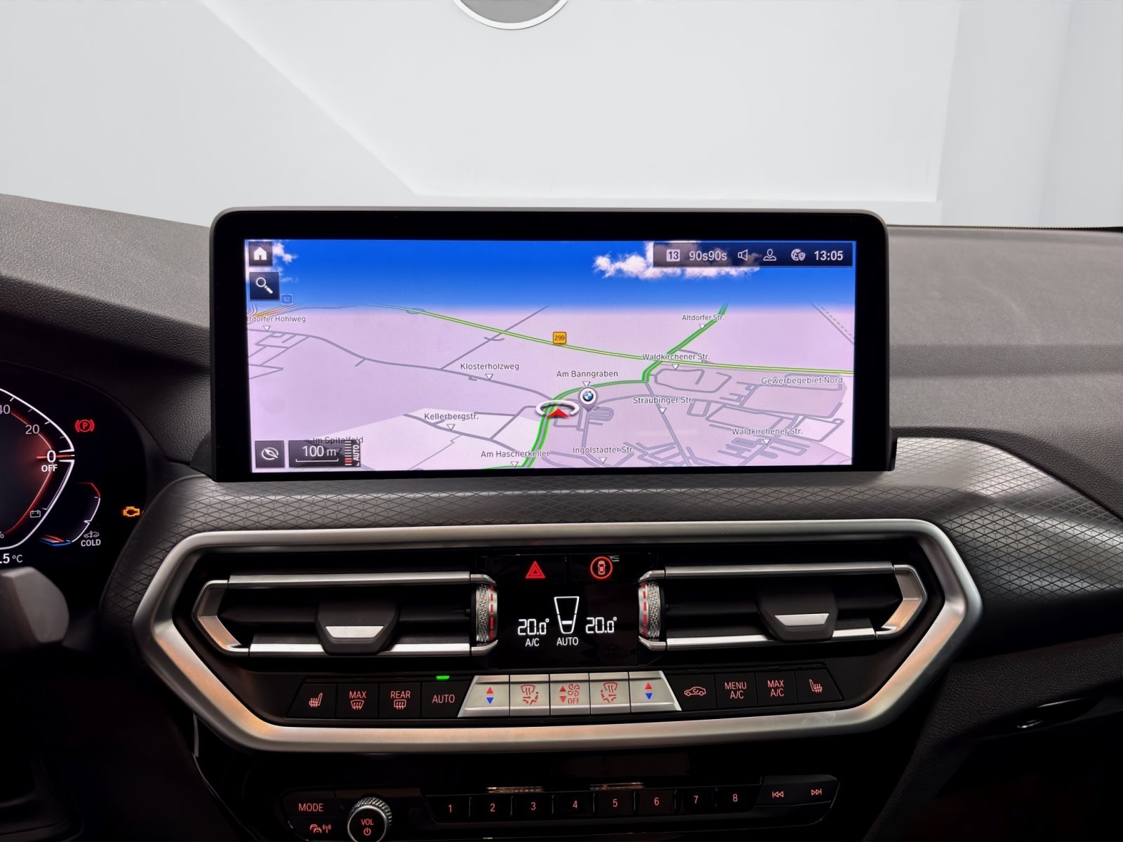 Fahrzeugabbildung BMW X4 xDrive30d [M Sport, Laser, Pano, AHK, ACC]