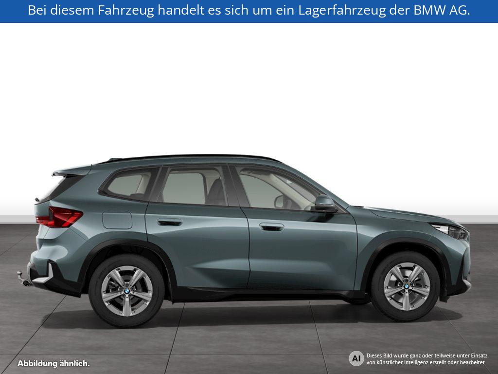 Fahrzeugabbildung BMW X1 xDrive23i