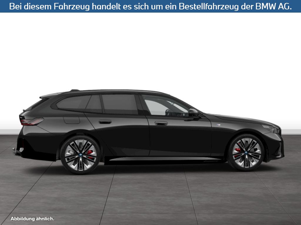 Fahrzeugabbildung BMW i5 eDrive40 Touring