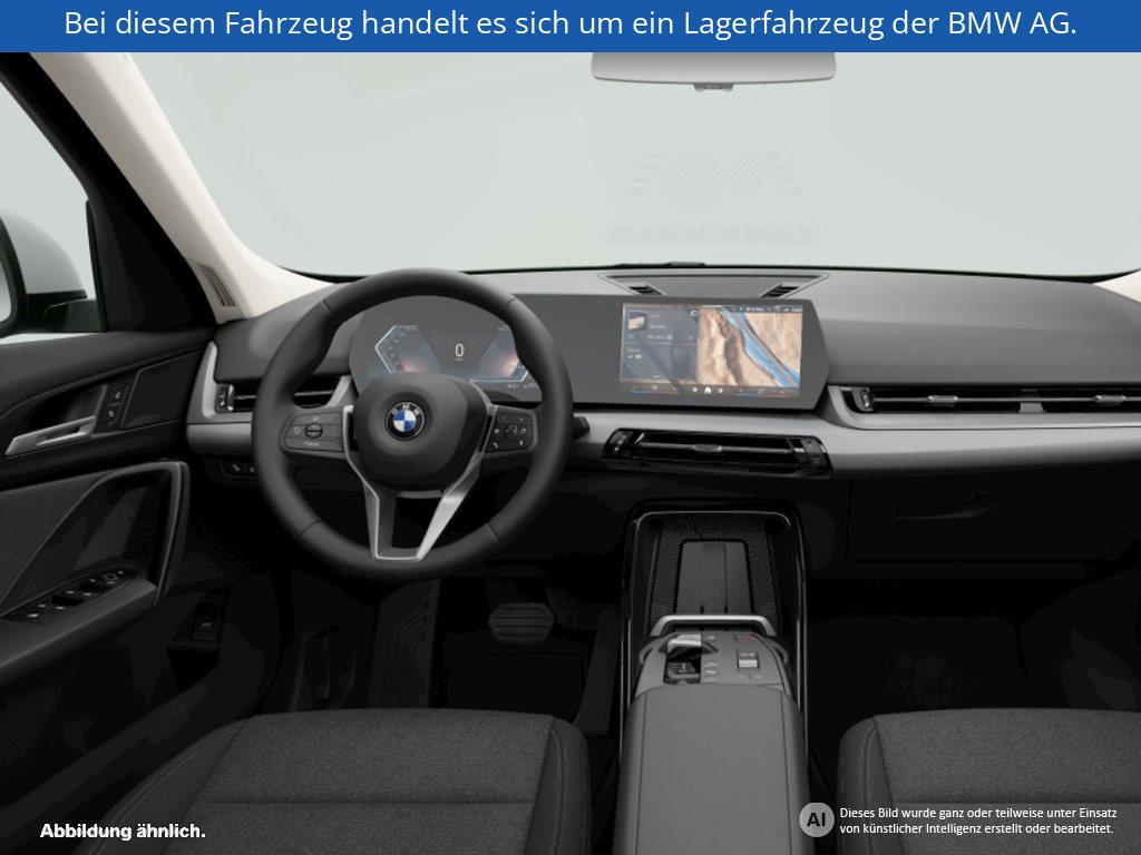 Fahrzeugabbildung BMW X1 sDrive20i