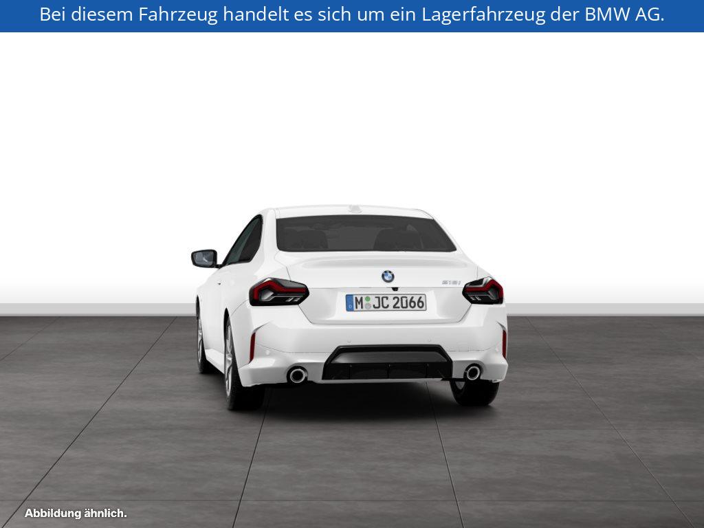 Fahrzeugabbildung BMW 218i Coupé