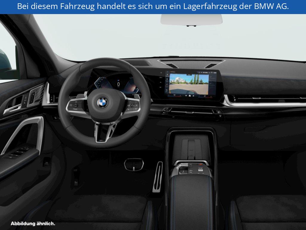 Fahrzeugabbildung BMW X2 sDrive20i