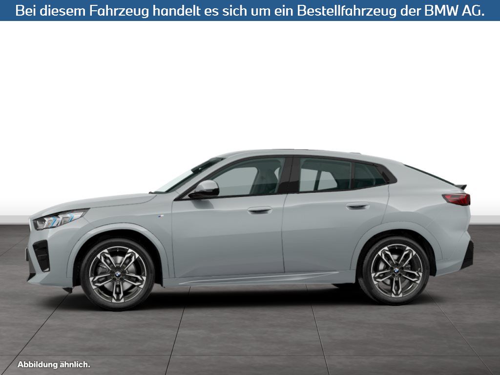 Fahrzeugabbildung BMW X2 sDrive20i