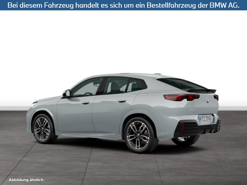 Fahrzeugabbildung BMW X2 sDrive20i
