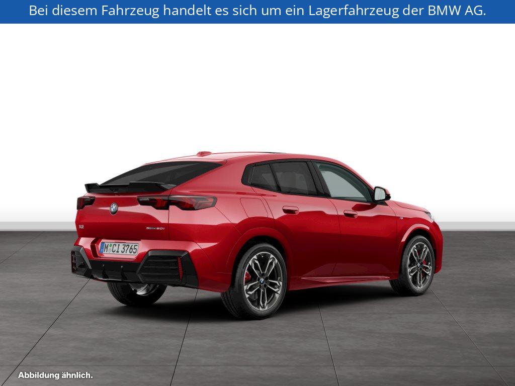 Fahrzeugabbildung BMW X2 sDrive20i