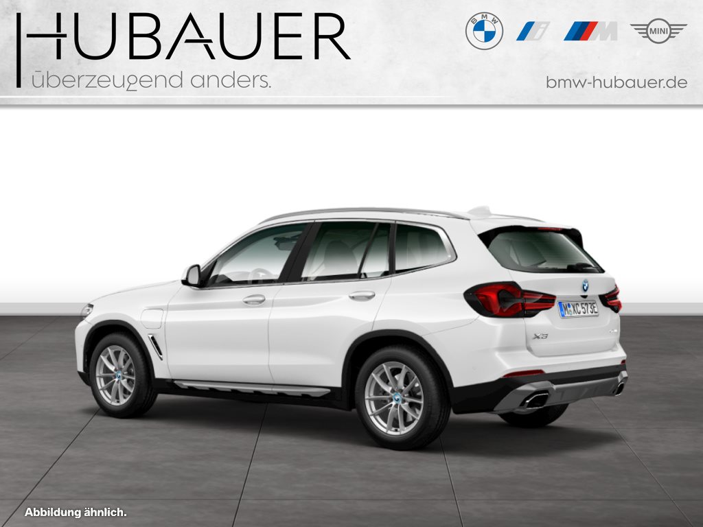 Fahrzeugabbildung BMW X3 xDrive30e [Live Cockpit+, ACC, RFK, SHZ, LRH]