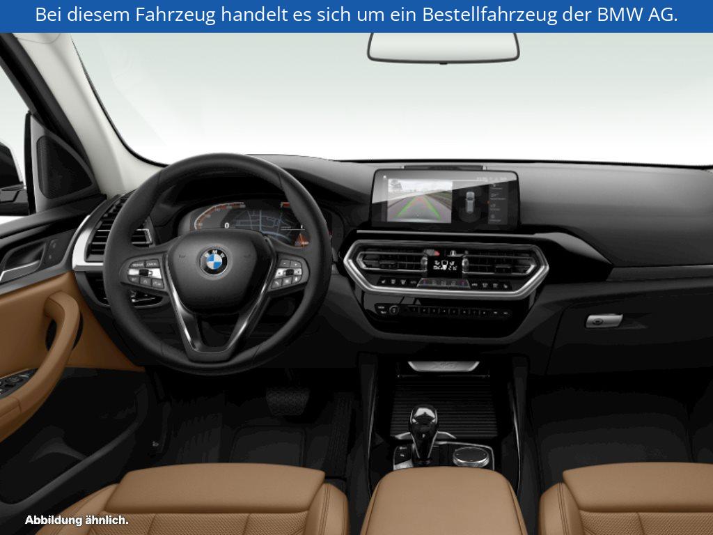 Fahrzeugabbildung BMW X3 xDrive20i