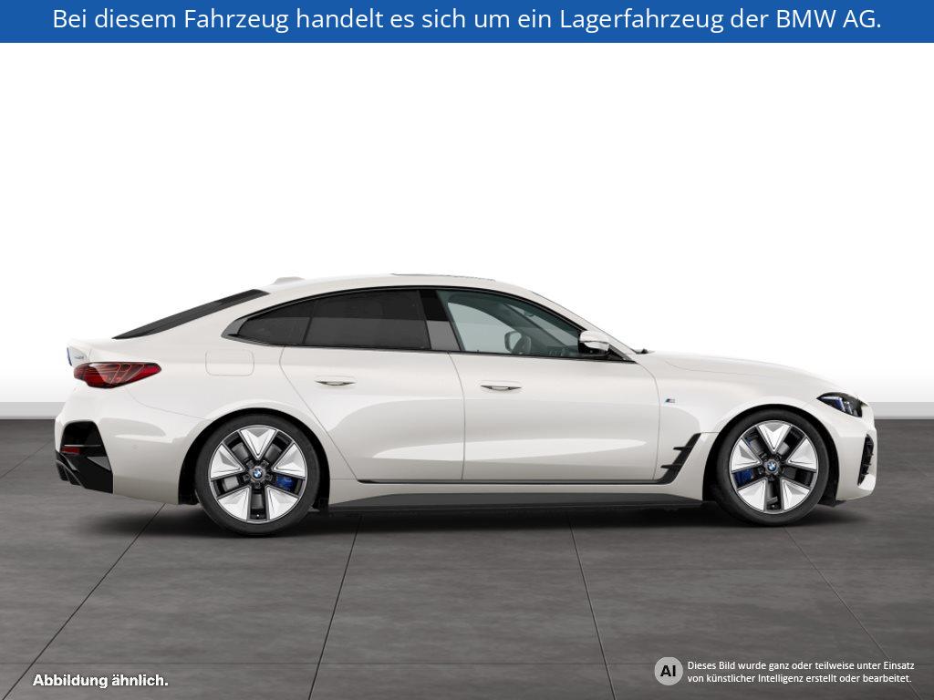 Fahrzeugabbildung BMW i4 eDrive40 Gran Coupé