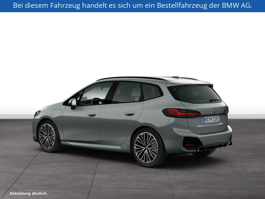 Fahrzeugabbildung BMW 230e xDrive Active Tourer