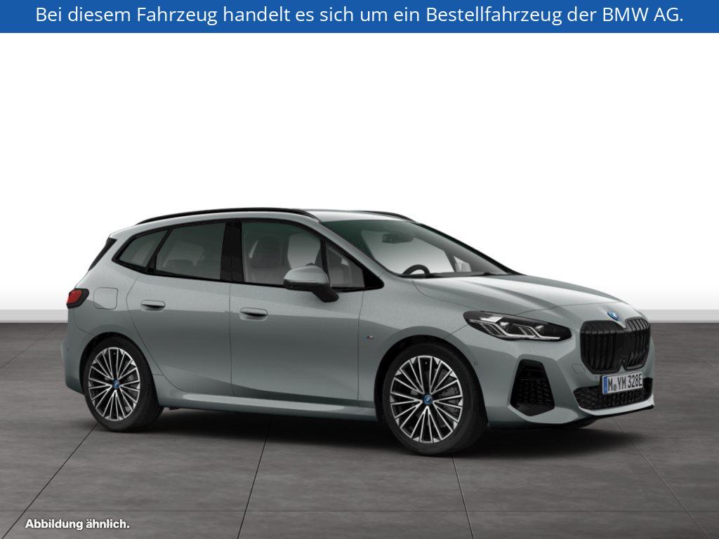 Fahrzeugabbildung BMW 230e xDrive Active Tourer