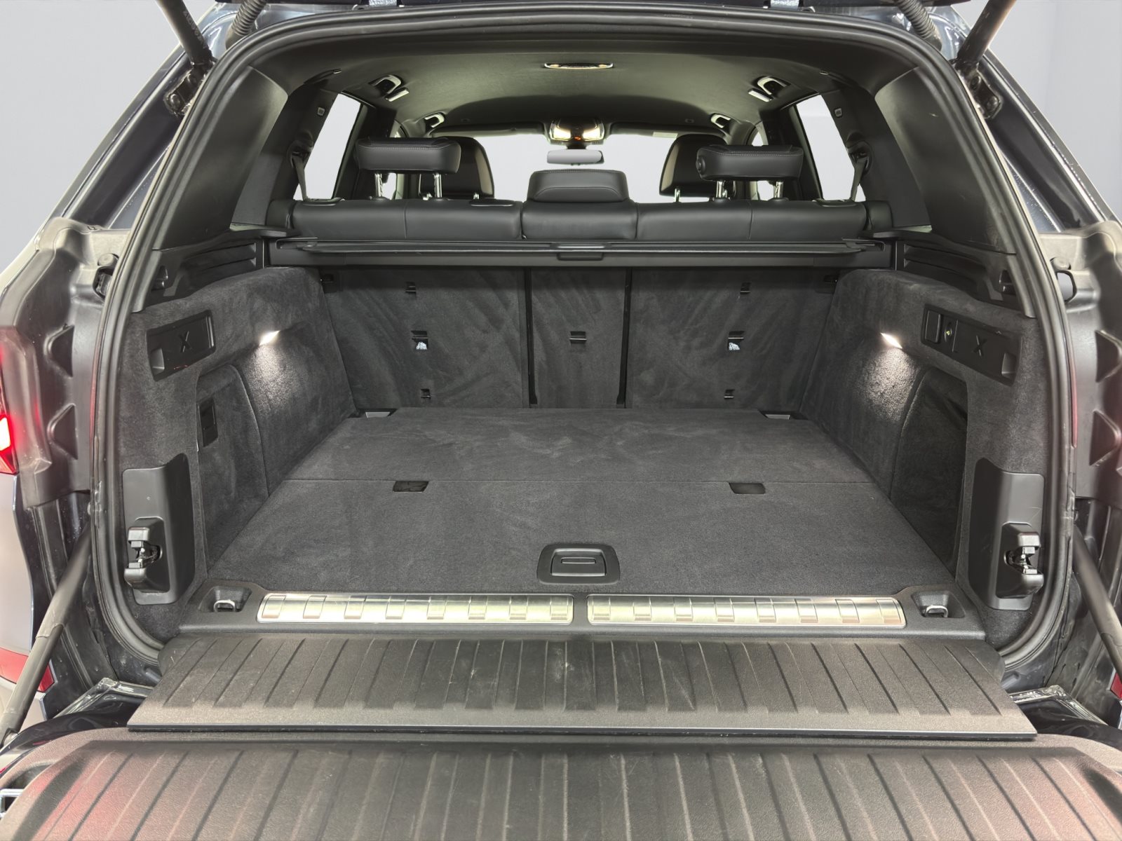 Fahrzeugabbildung BMW X5 xDrive45e [M Sport, Laser, DA Prof., AHK]