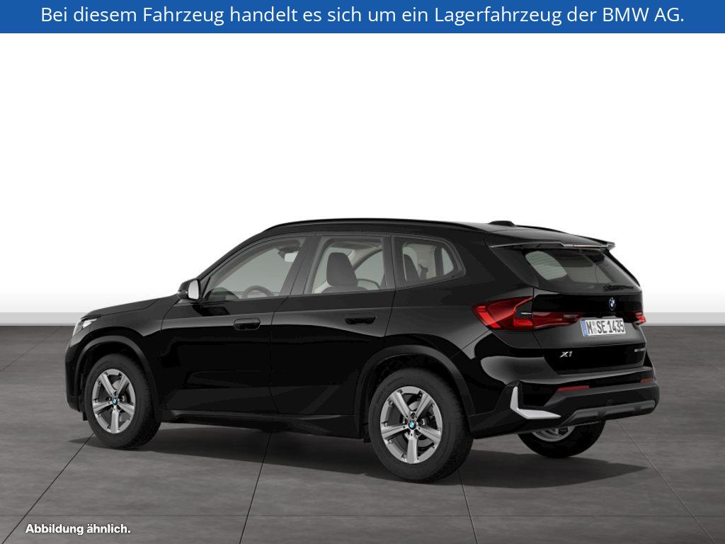 Fahrzeugabbildung BMW X1 sDrive20i