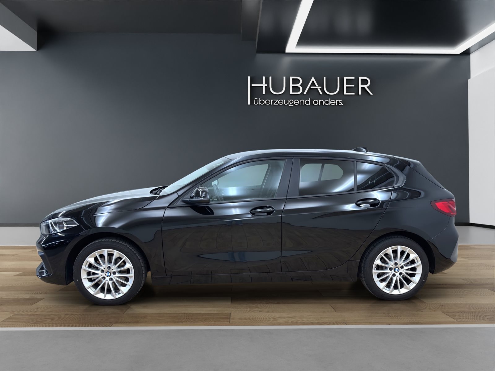 Fahrzeugabbildung BMW 118i 5-Türer [LC Prof., PDC, SHZ, LED, Temp]