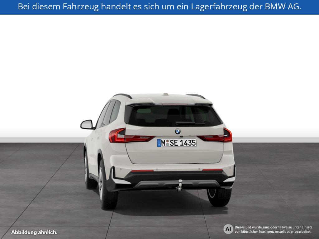 Fahrzeugabbildung BMW X1 sDrive20i