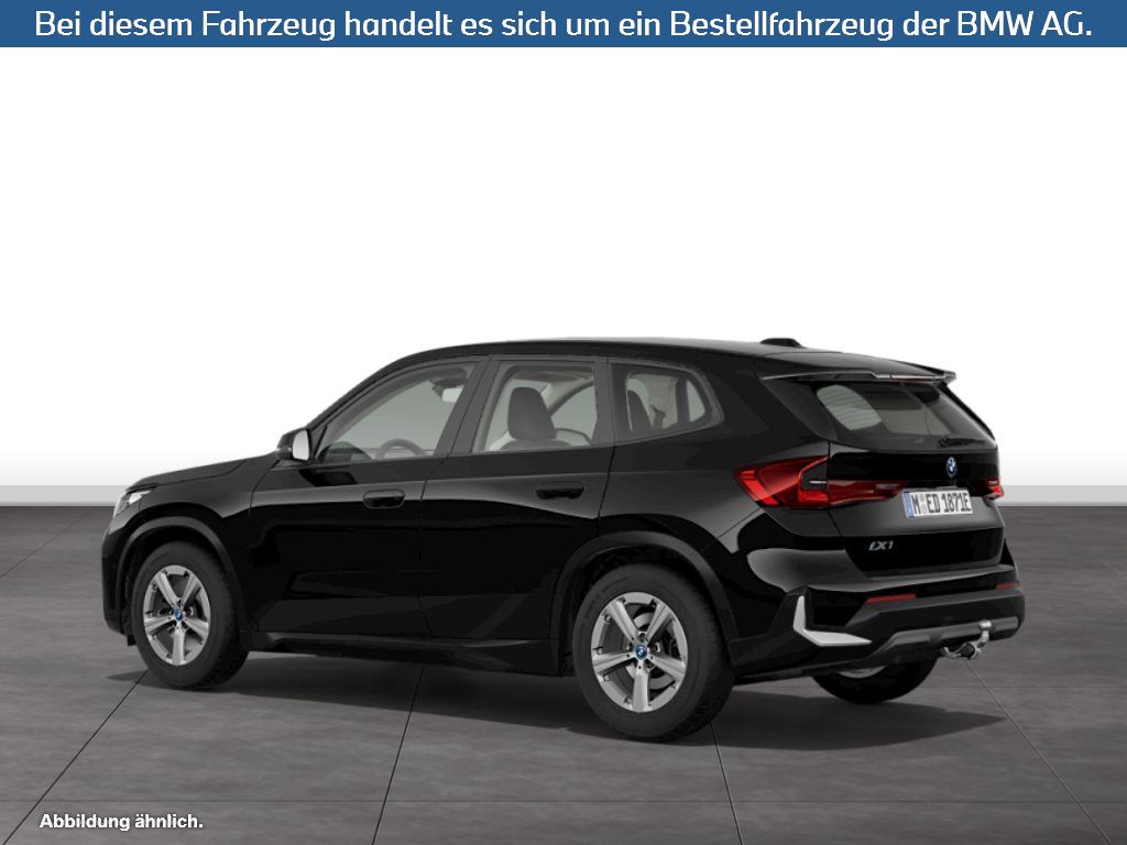 Fahrzeugabbildung BMW iX1 xDrive30