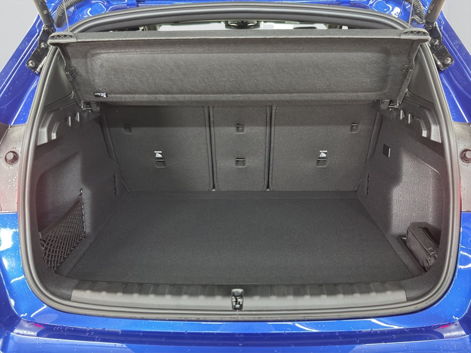 Fahrzeugabbildung BMW iX1 xDrive30 [M Sport, HUD, AHK, ACC, h&k Sound]