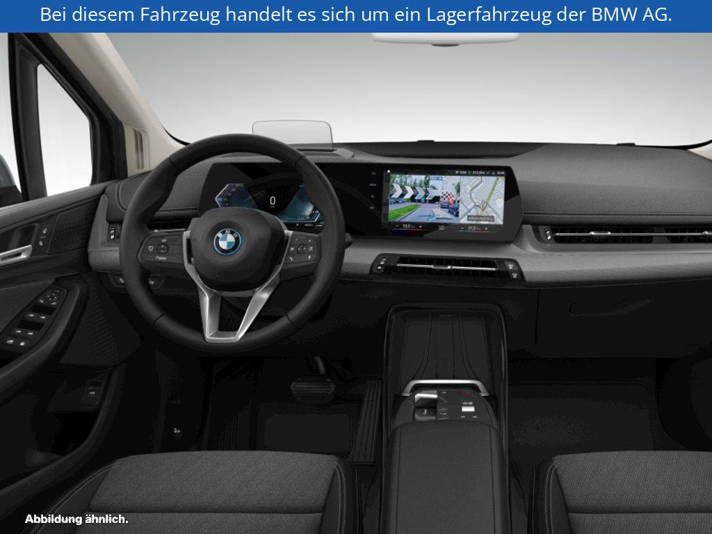 Fahrzeugabbildung BMW 225e xDrive Active Tourer