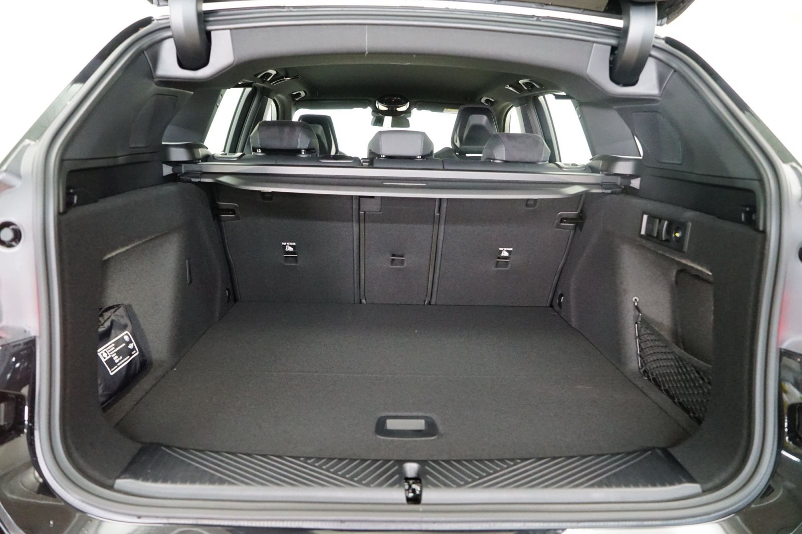 Fahrzeugabbildung BMW X3 20d xDrive [M Sport Pro, AHK, ACC, h&k Sound]