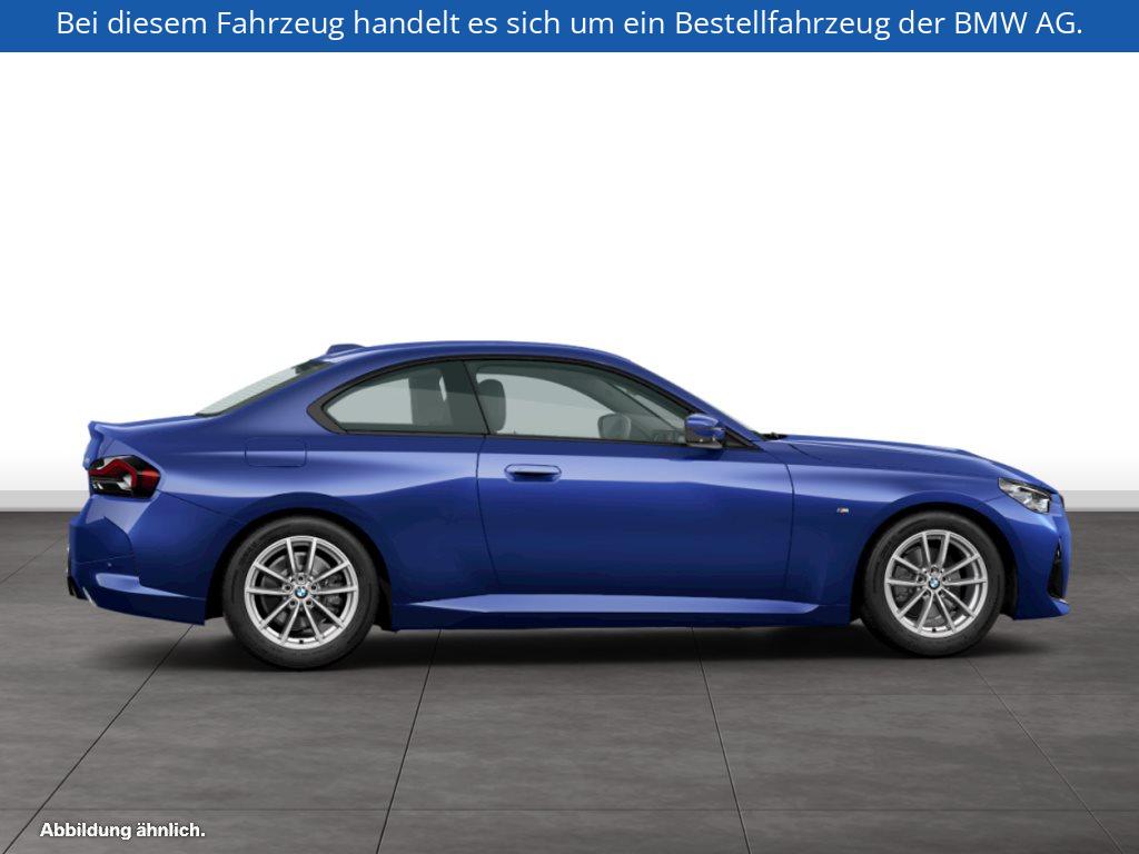 Fahrzeugabbildung BMW 230i Coupé