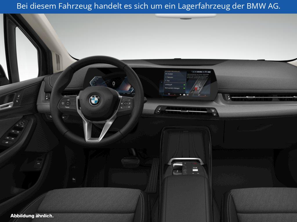Fahrzeugabbildung BMW 218i Active Tourer