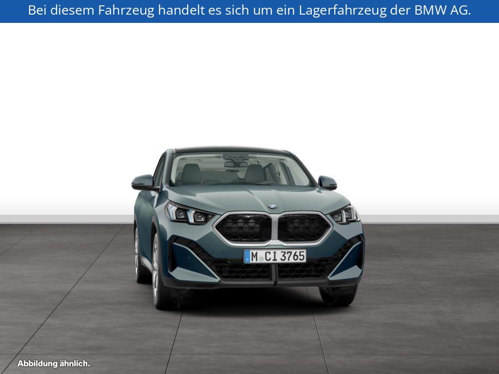 Fahrzeugabbildung BMW X2 sDrive20i