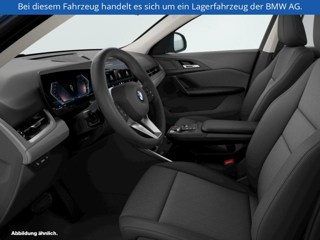 Fahrzeugabbildung BMW X2 sDrive20i