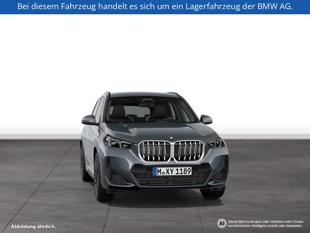 Fahrzeugabbildung BMW X1 xDrive23i