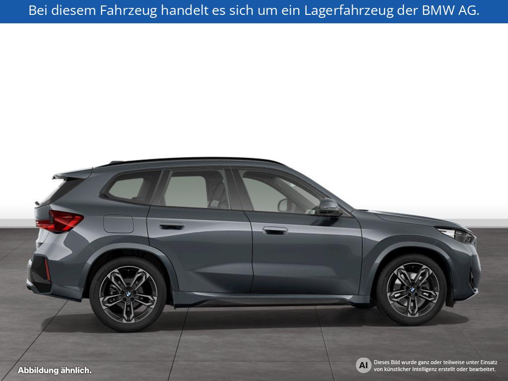 Fahrzeugabbildung BMW X1 xDrive23i
