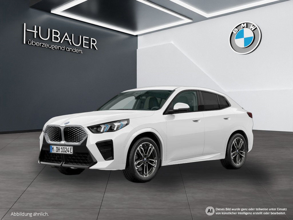 Fahrzeugabbildung BMW iX2 xDrive30