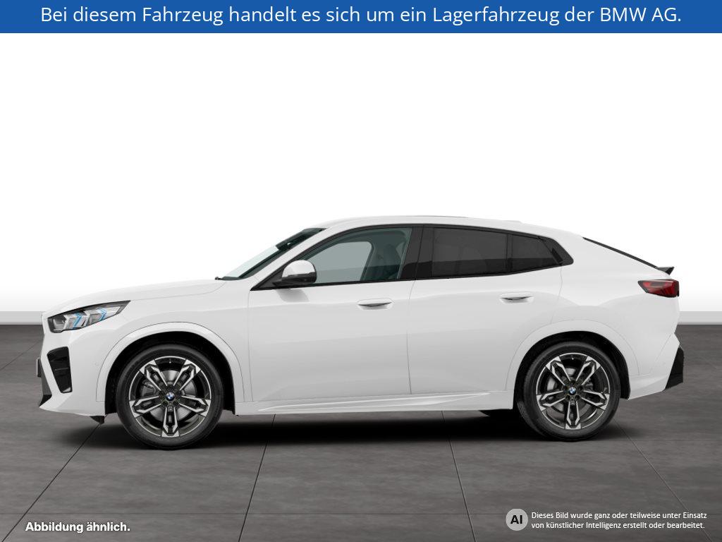 Fahrzeugabbildung BMW iX2 xDrive30