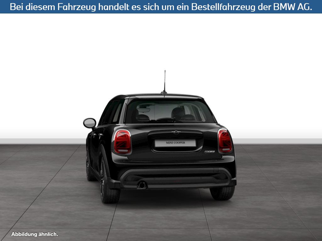 Fahrzeugabbildung MINI Cooper 5-Türer
