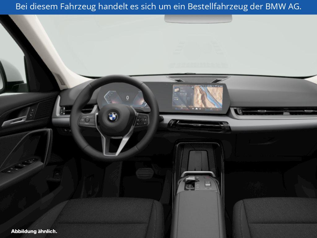 Fahrzeugabbildung BMW X1 sDrive20d