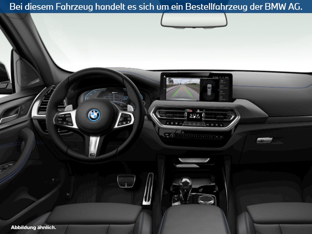 Fahrzeugabbildung BMW X3 xDrive30e