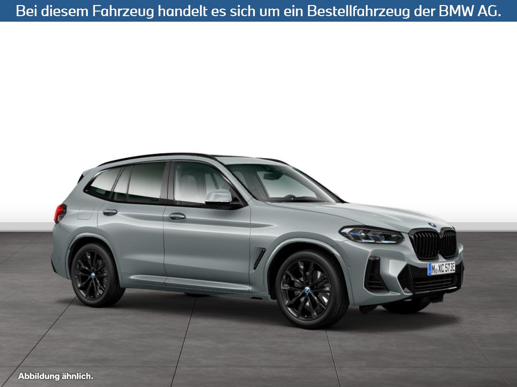 Fahrzeugabbildung BMW X3 xDrive30e